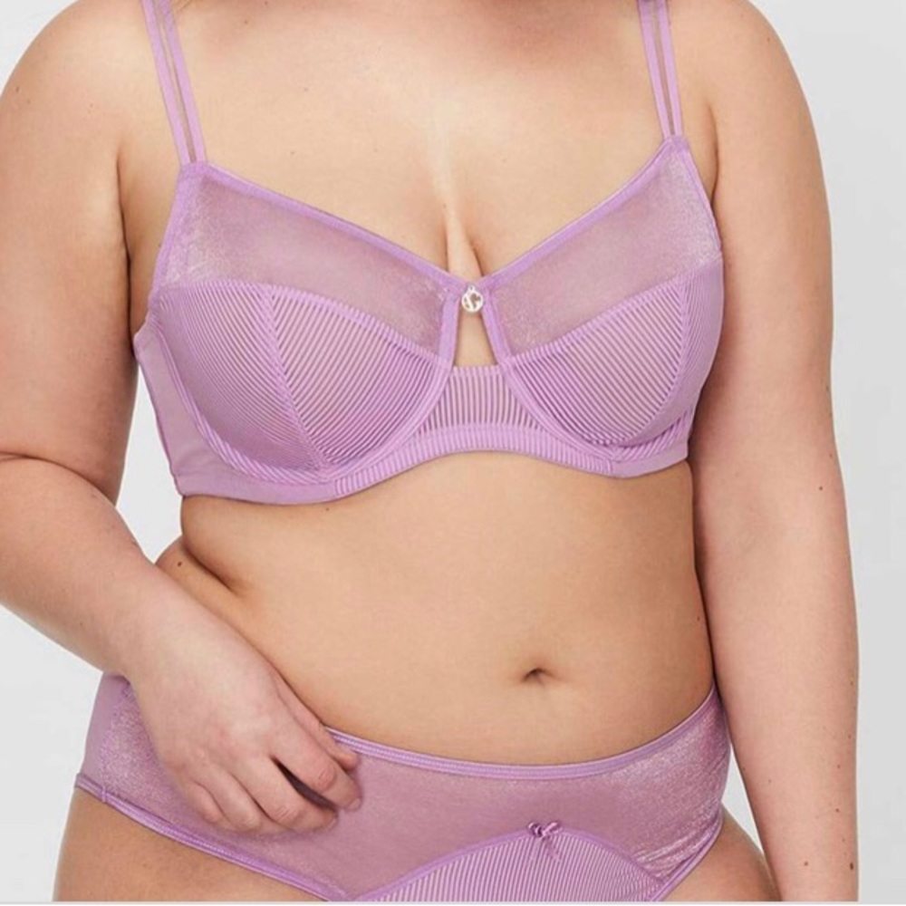 Ashley Graham Set of Bra & Panty Fatal Attraction